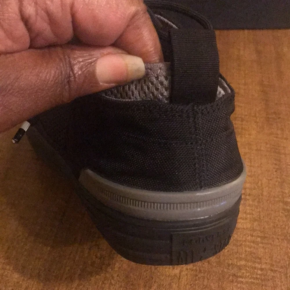 Converse - Picture 12 of 14